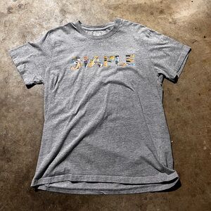 VINTAGE GREY STAPLES SHIRT 
SIZE M